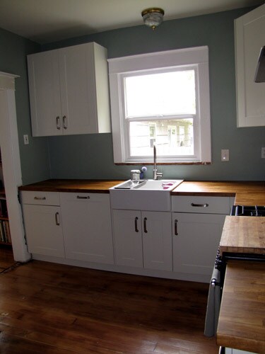 kitchen 3 - 2400 North Schofield Street