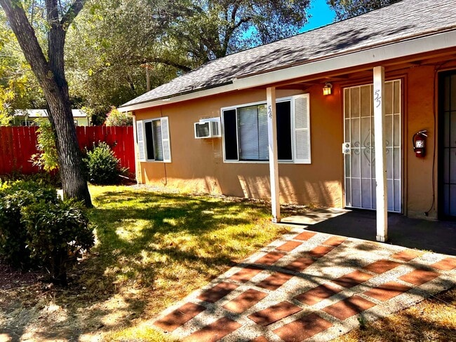 Primary Photo - 4160 Oro Ln