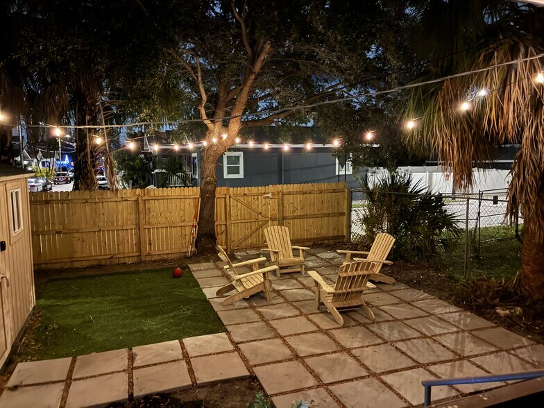 Building Photo - 1512 E 18th Ave