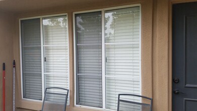 Building Photo - 235 S Cross Creek Rd