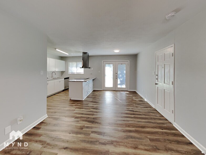 Building Photo - 3737 Longmeadow Way