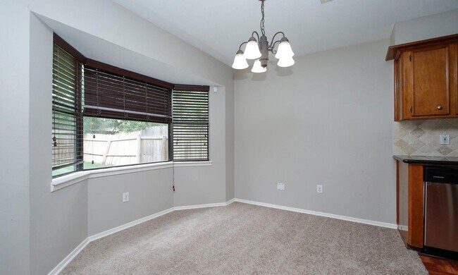 Building Photo - 1 Greeningdon St