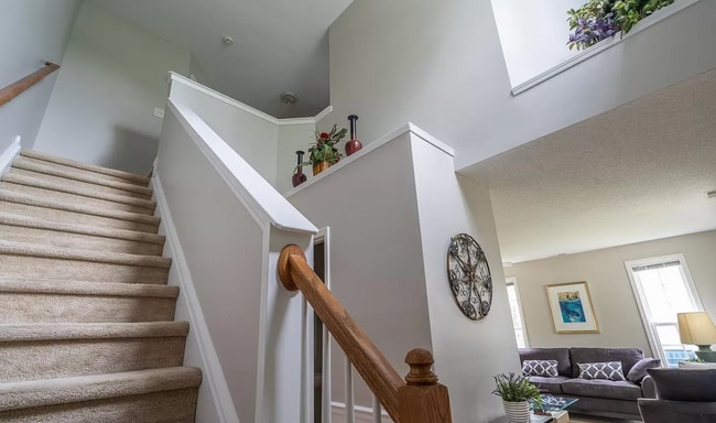 Building Photo - Beautiful 3 Bedroom in Hope Valley Farms