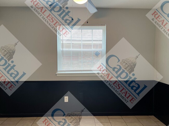 Building Photo - 3 Bedroom in Del City