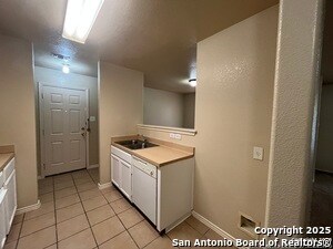 Building Photo - 3955 Key W Way