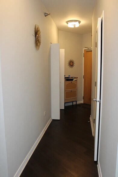 Building Photo - 757 N Orleans St