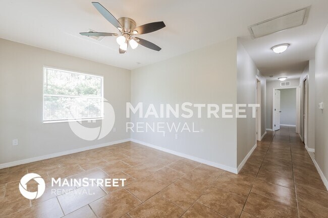 Building Photo - 3208 46th St W