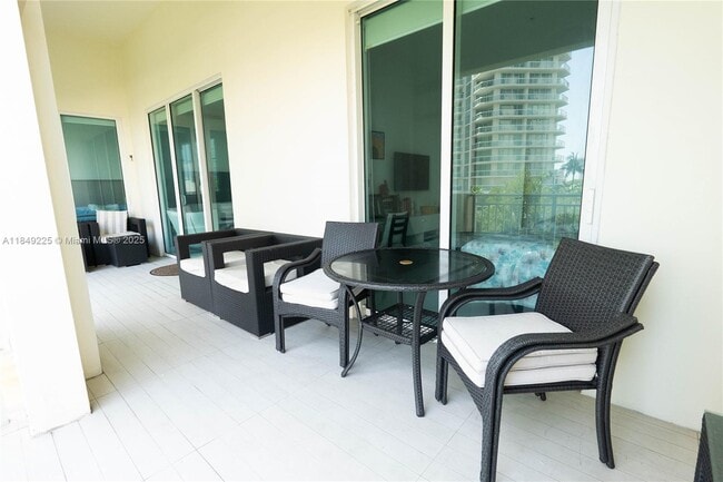 Building Photo - 150 Sunny Isles Blvd