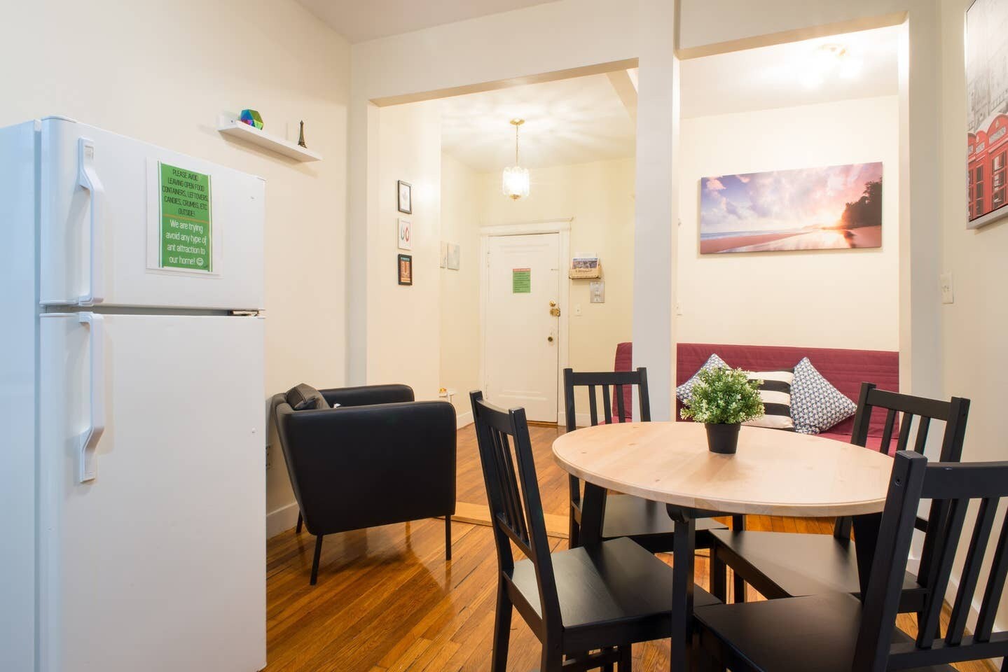 Building Photo - 70 Queensberry St