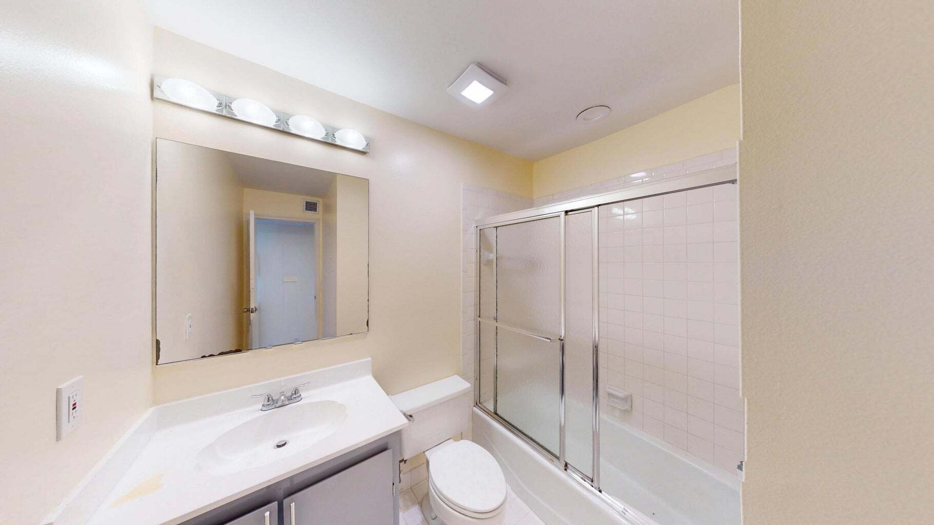 Building Photo - 1921 N Congress Ave