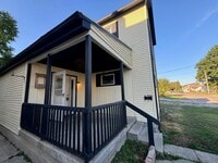 Building Photo - 519 Miami St