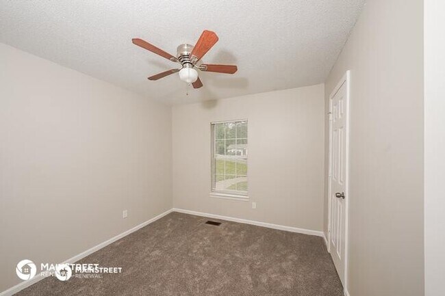Building Photo - 6508 TELIA DR, PINSON, AL 35126