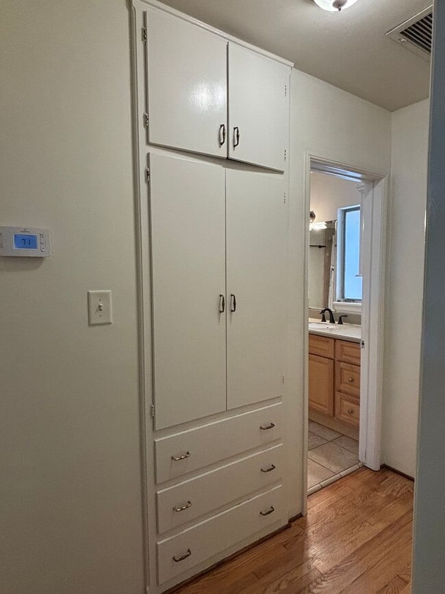 Building Photo - (5281-5285) El Prado Ave.