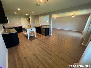 Building Photo - 12037 Silver Lgt