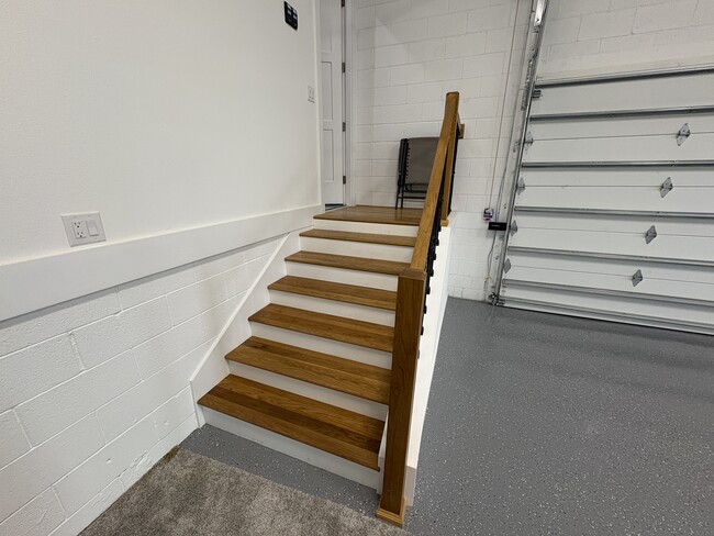 Building Photo - 547 Sanctuary Golf Pl