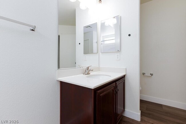 Building Photo - 67 Jewel Mine Ave