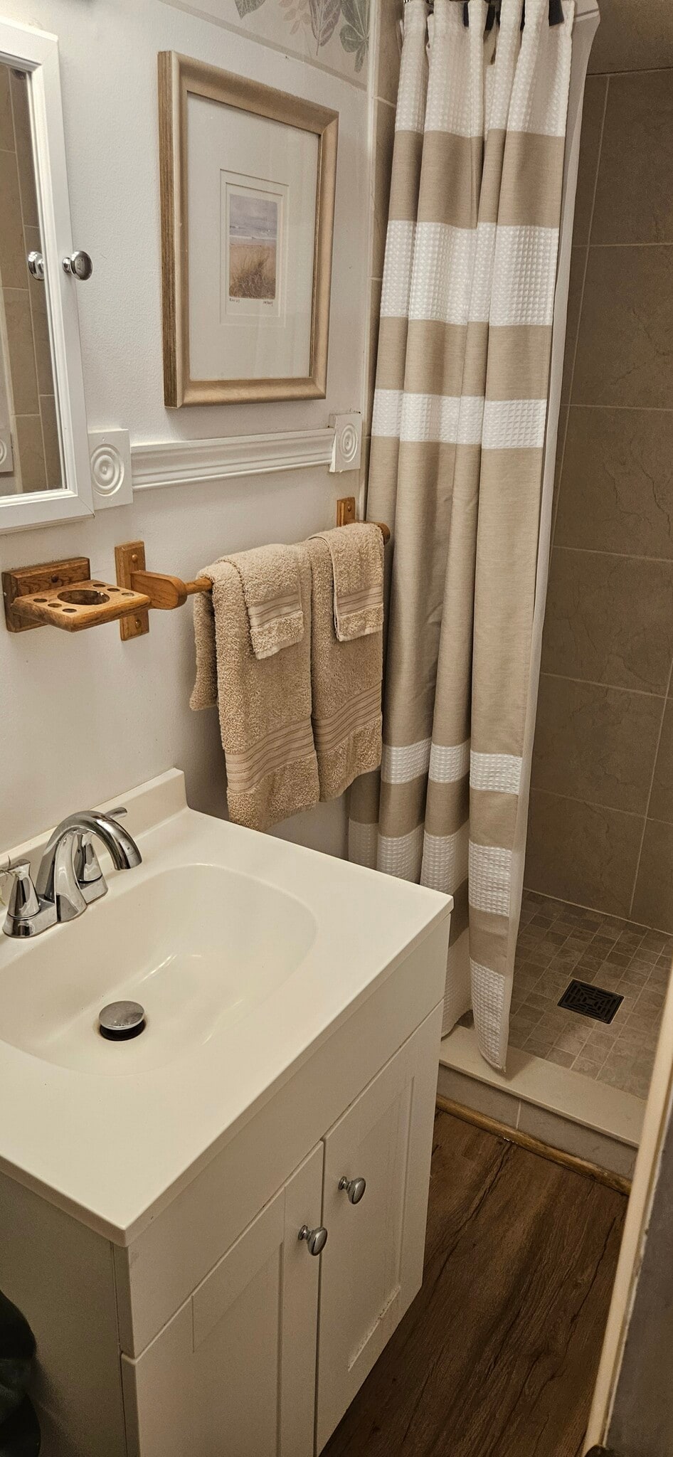 Apartment Bathroom - 5737 13th St NW