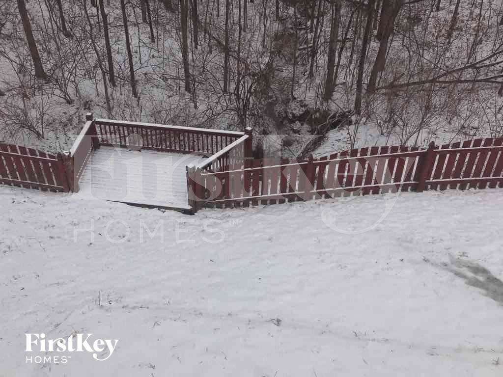 Building Photo - 4801 Greenburg Dr