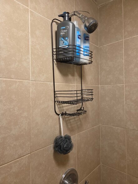 Please note that most items are for display only. - 2040 Lima Loop