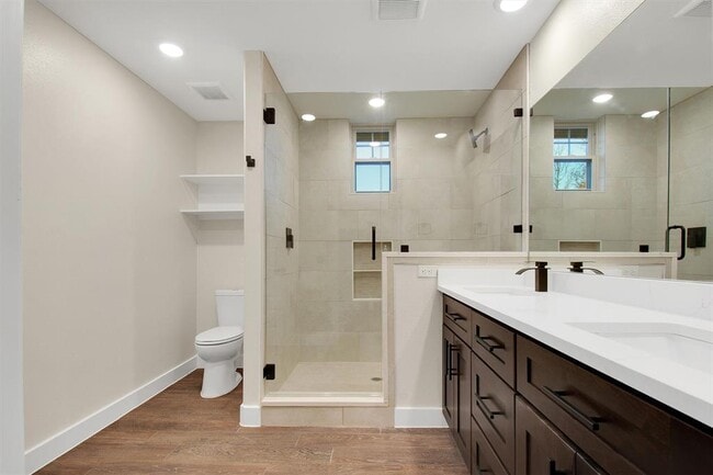 Building Photo - 336 Nene Ln