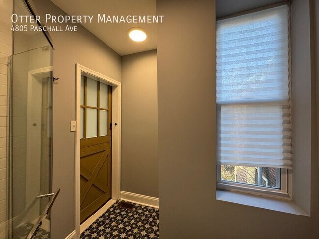 Building Photo - 4805 Paschall Ave