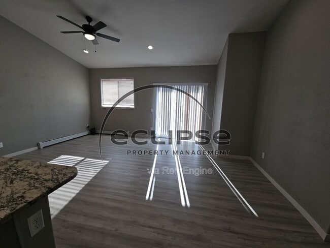 Building Photo - 507 Crestone Ave