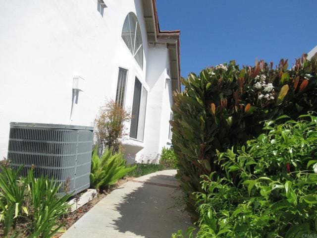 Building Photo - 4052 Aeolia Way