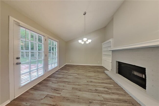 Building Photo - 5025 Bent Creek Ct