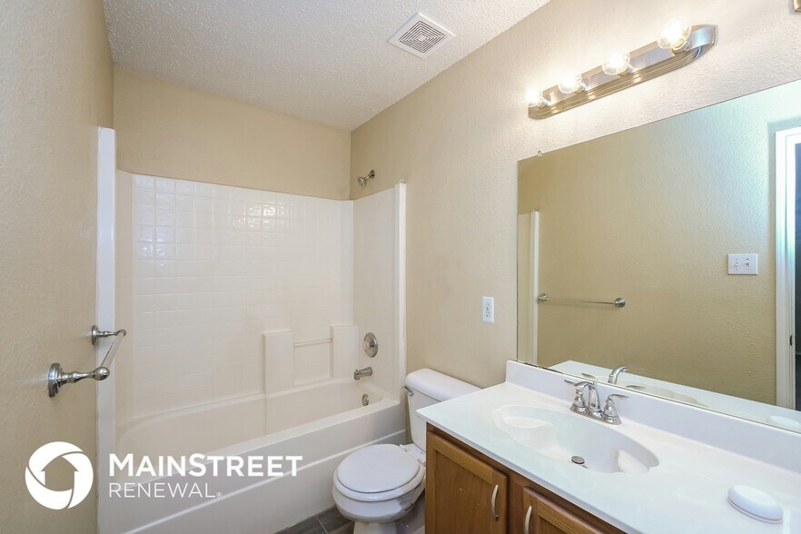 Building Photo - 5712 Ainsdale Dr