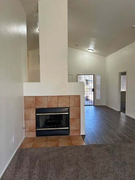 Building Photo - 3624 Silver Sand Ct