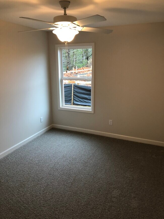 Building Photo - 4410 Easthaven Circle Tuscaloosa, AL 35405