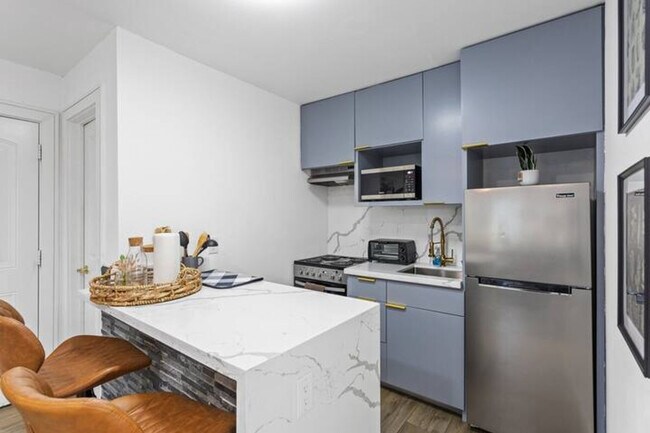 Building Photo - 2620 Arbor St