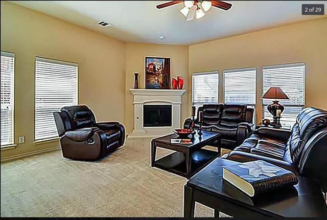 Building Photo - 9409 National Pines Dr
