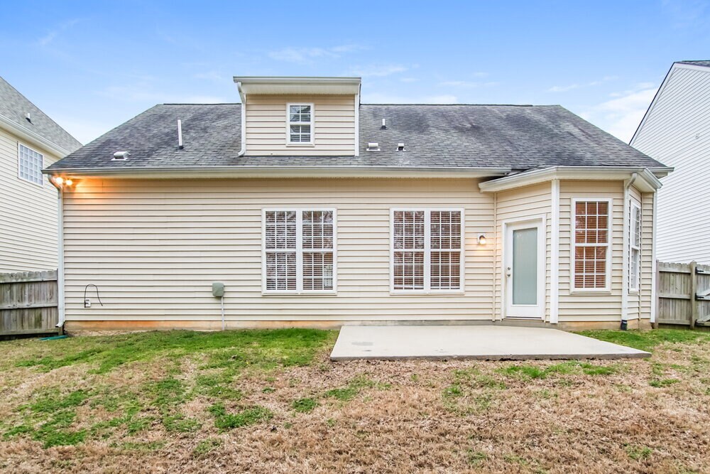 Building Photo - 125 Pearson Place