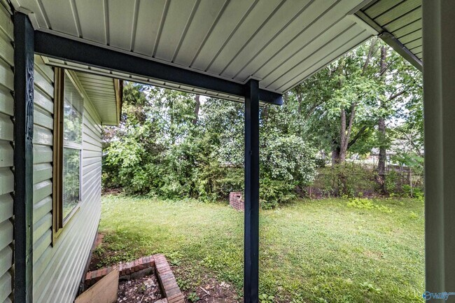 Building Photo - 5204 Grizzard Rd NW