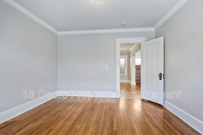 Building Photo - 4052 Albatross St