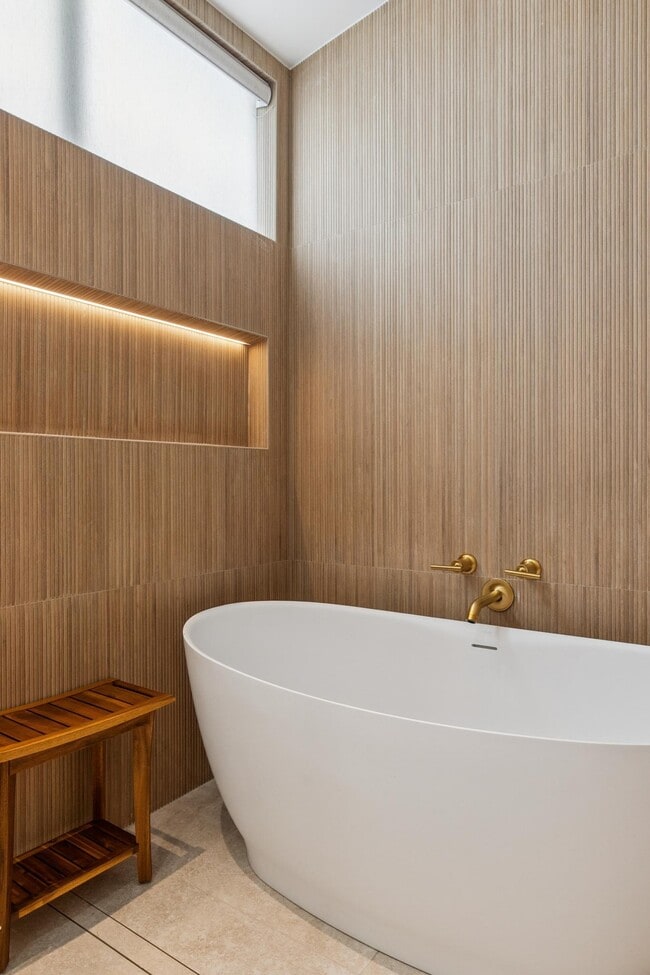 Building Photo - 2783 Filbert St