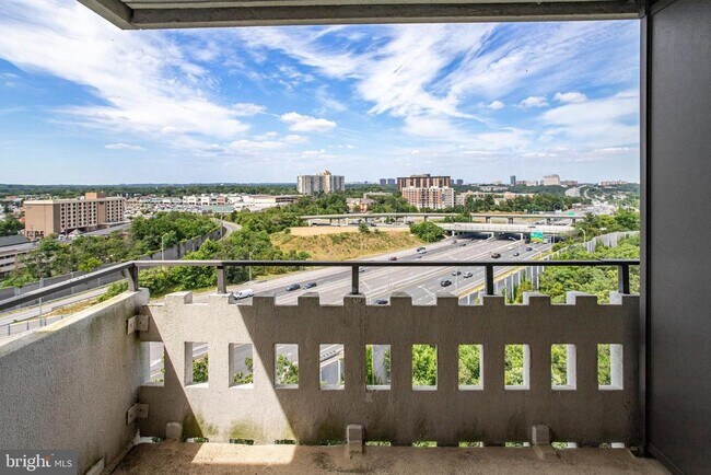 Building Photo - 6301 Stevenson Ave