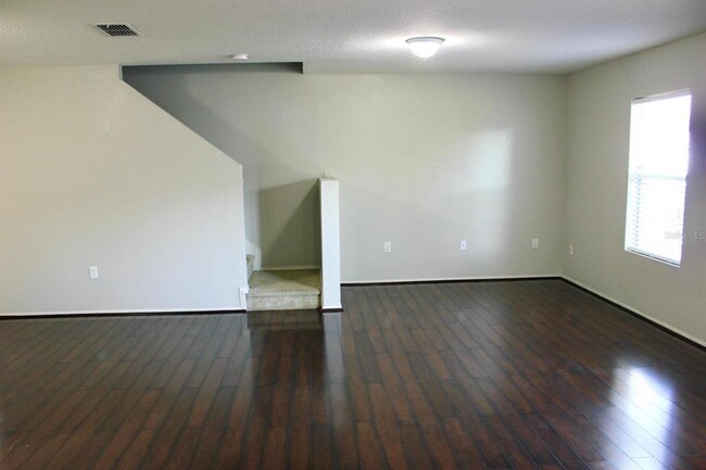 Building Photo - 1017 Chalcedony St