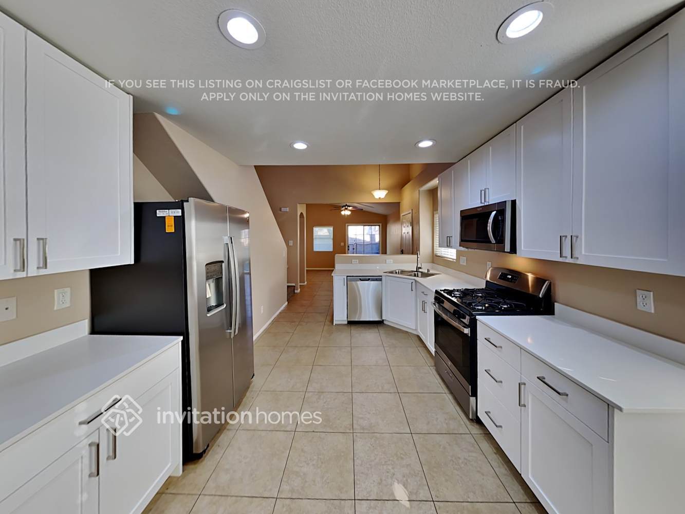 Building Photo - 546 Poplar Leaf St