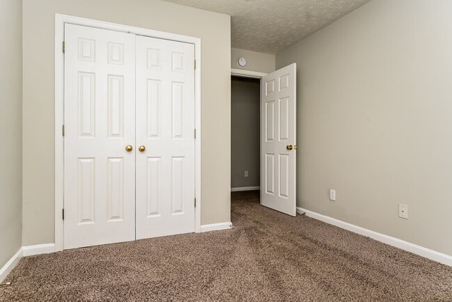 Building Photo - 1855 Neighborhood Walk