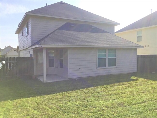 Building Photo - 22267 Doubletree Park Dr
