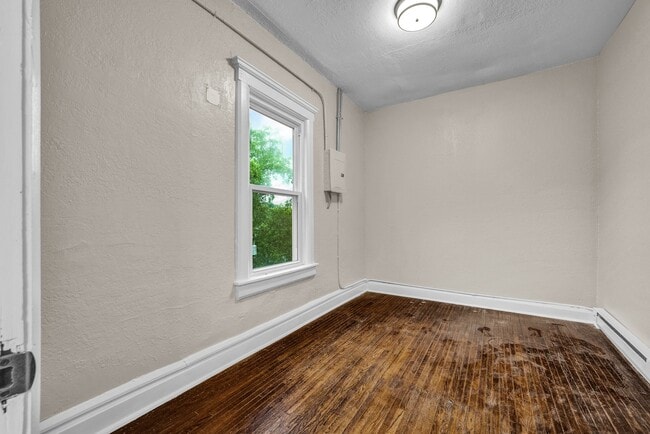 Floorplan - 107 NE Roanoke Ave