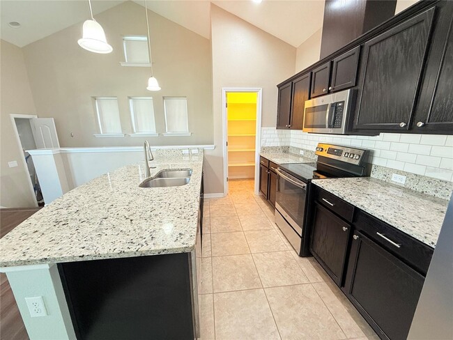 Building Photo - 13215 Beebe Aly