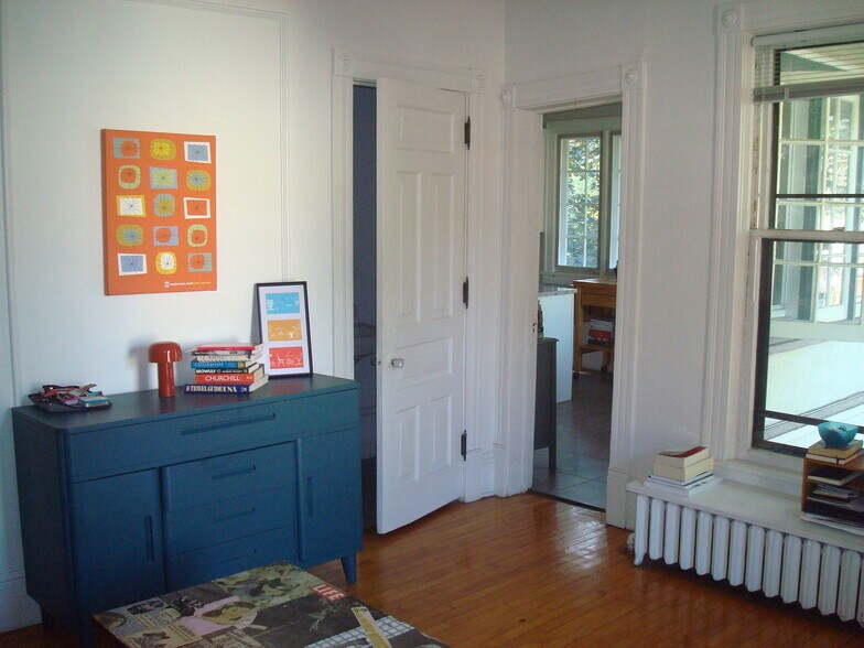 2nd Bedroom - 457 Paris Ave SE