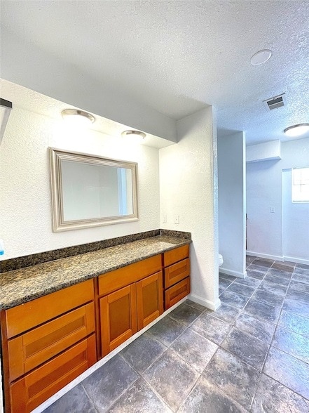 Building Photo - 316 Rabbit Trail