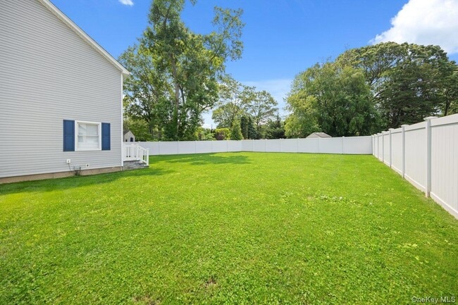 Building Photo - 25 Lorraine Ct