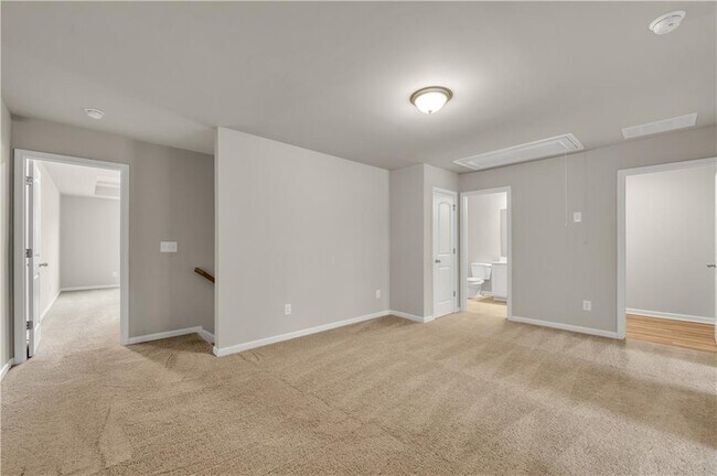 Building Photo - 1486 Fern Ridge Ln