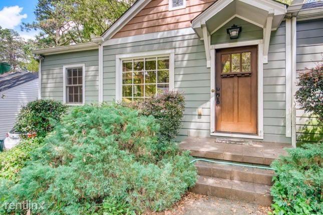 Building Photo - 1038 S Candler St