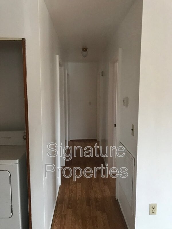 Building Photo - 2153 Swain Rd